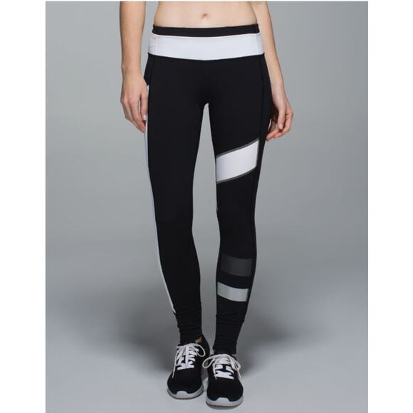 Lululemon Leggings Womens Size 4 Speed Tight II Full-On Luxtreme Black White - Picture 1 of 12